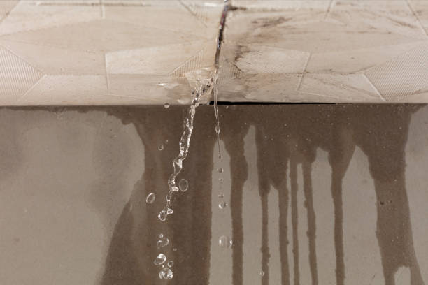 Professional Sewage Cleanup technician working in Montara, CA